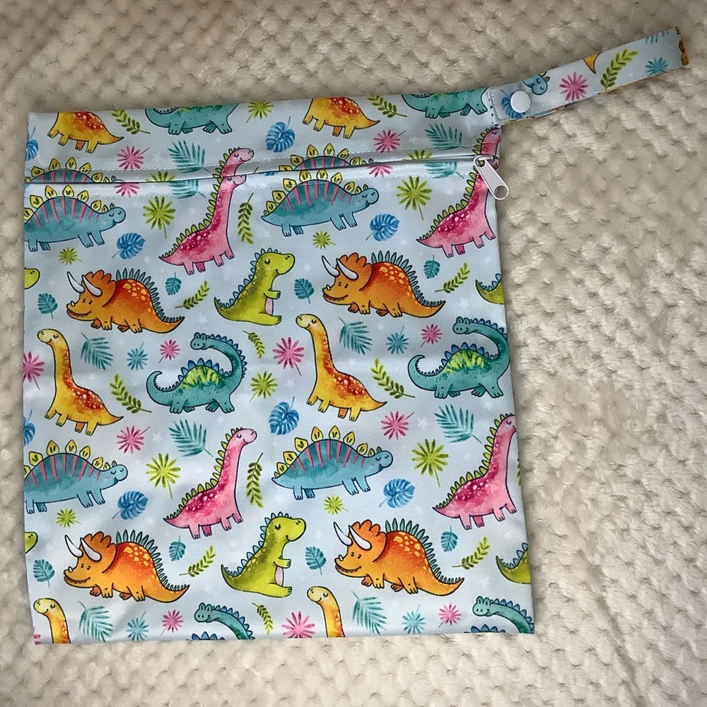 Dinosaur Print Wet Bag Single Zipper Reusable for Diapers, Swimwear, Travel